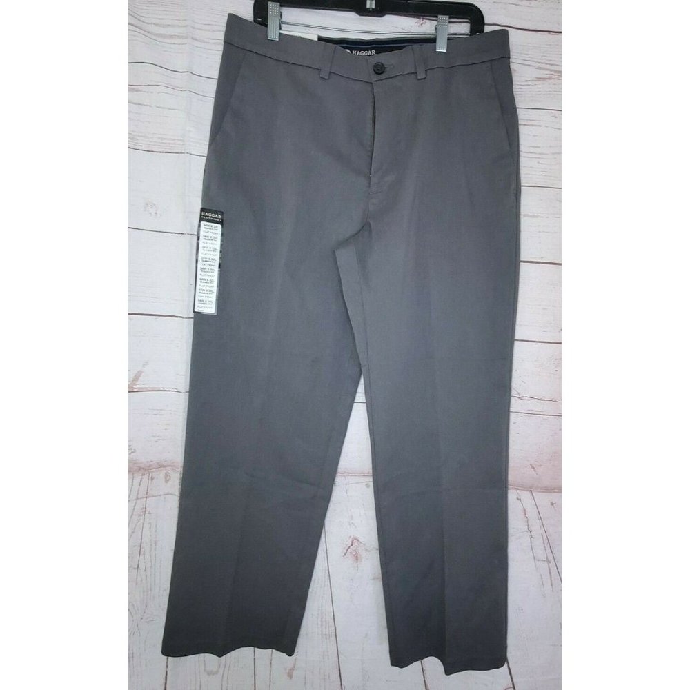 Haggar Clothing 34W 30L Classic Fit Expandomatic Stretch Comfort Waist Grey Pant